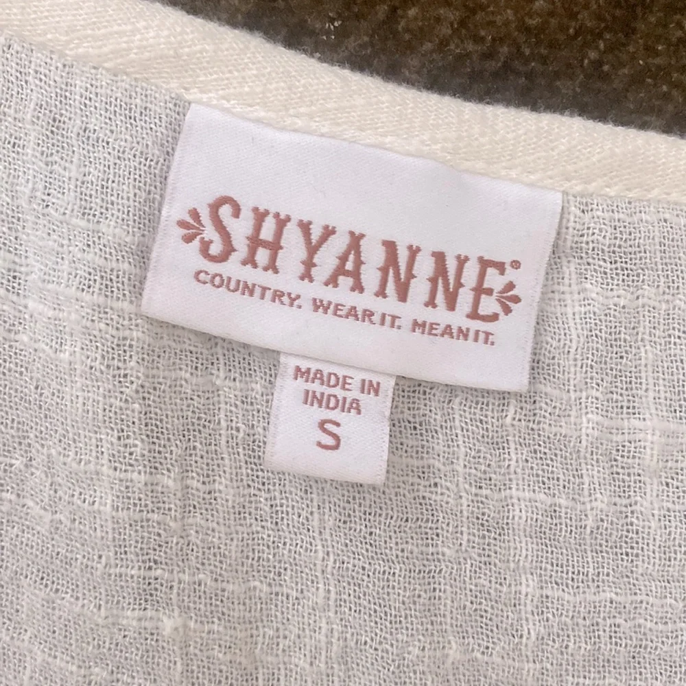 Embroidered top S - Picture 4 of 7